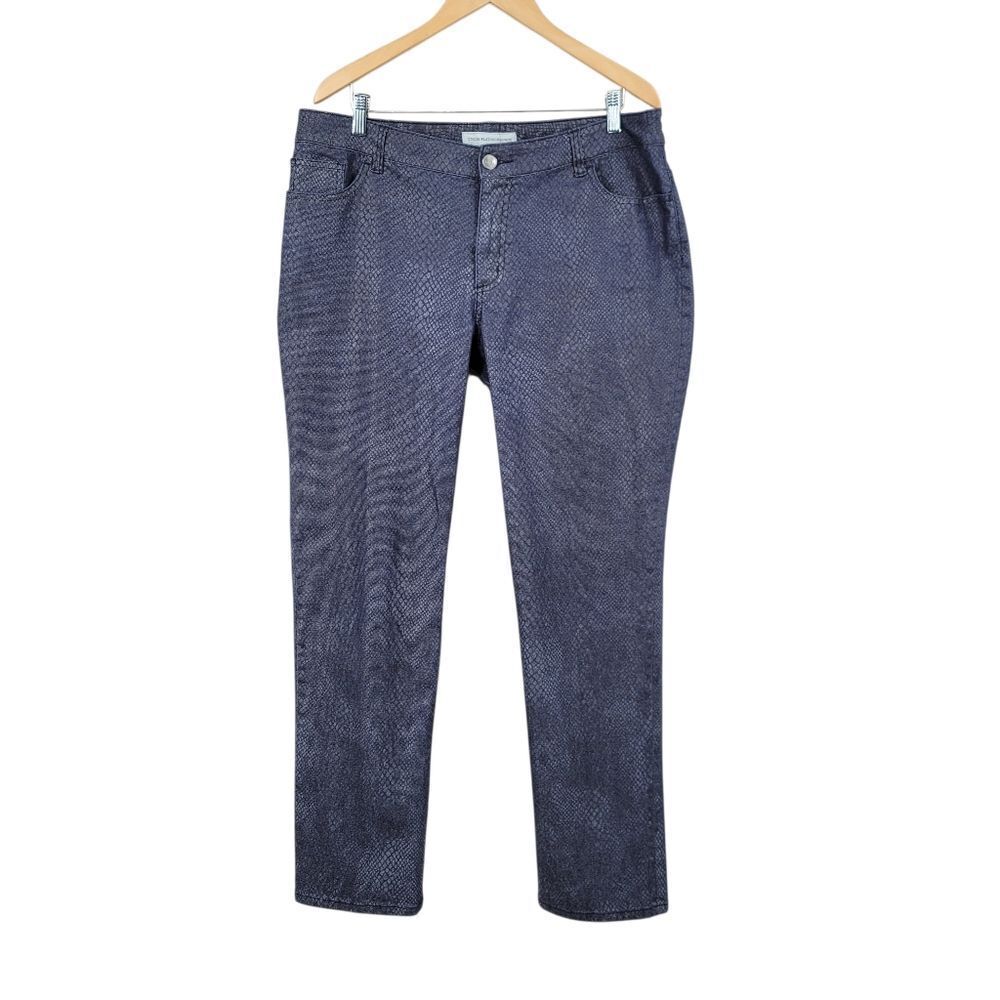 Chico's Platinum Blue Snakeskin Print Coated Waxed Jeans Pants